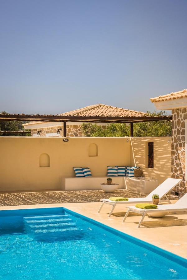 Akrolithos Villas Kouvalata ภายนอก รูปภาพ
