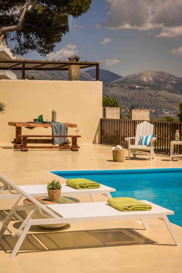 Akrolithos Villas Kouvalata ภายนอก รูปภาพ